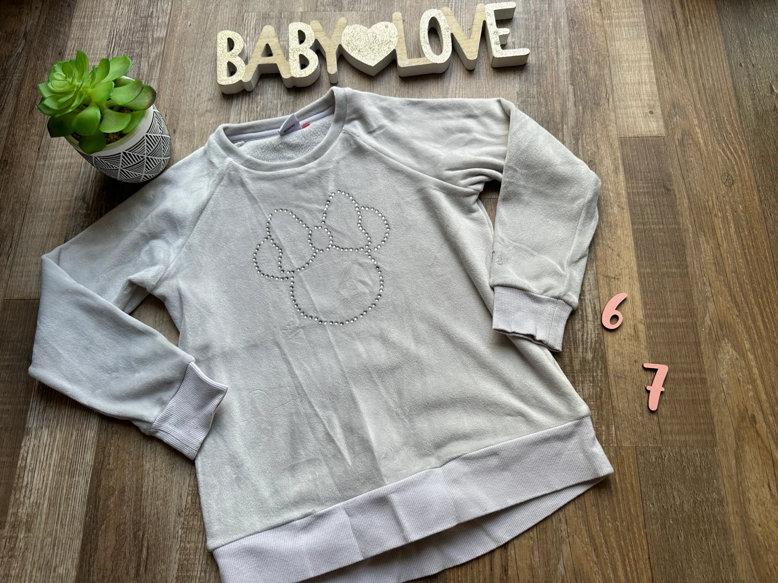 Sweat polaire Minnie Mouse Disney â 6/7 ans